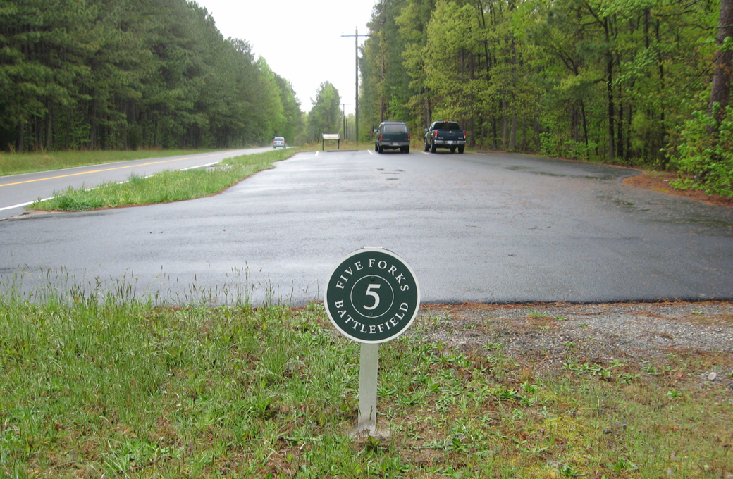Tour Stop Five and the 'Crawford's Sweep' wayside marker on the Five Forks battlefield tour