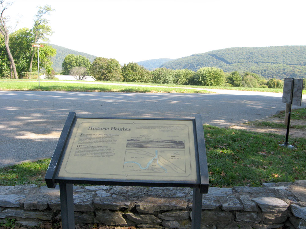 Closeup of the Historic Heights wayside marker on the Harpers Ferry battlefield