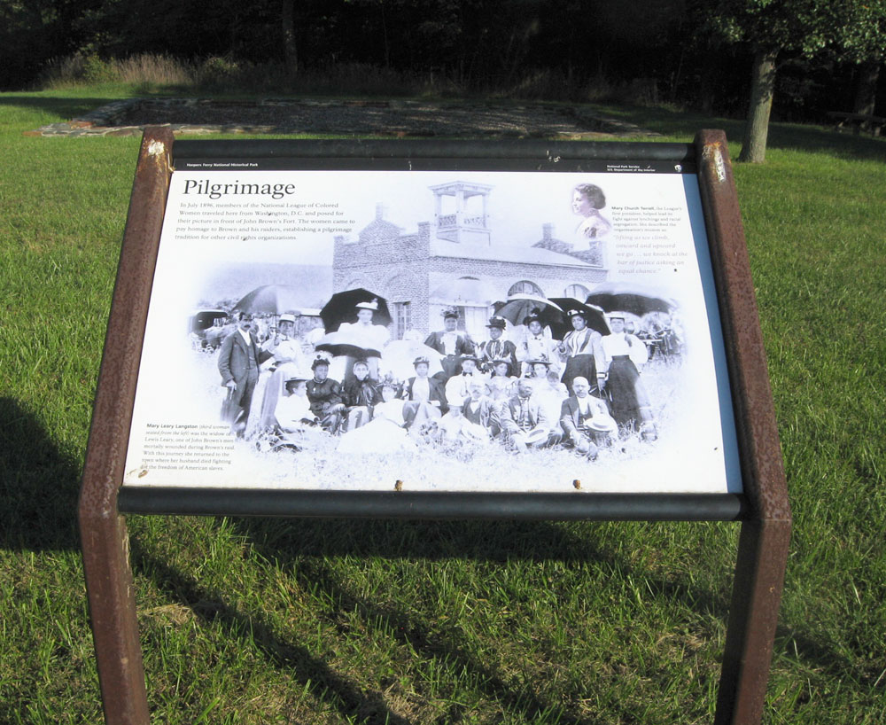 The Pilgrimage wayside marker on the Harpers Ferry battlefield