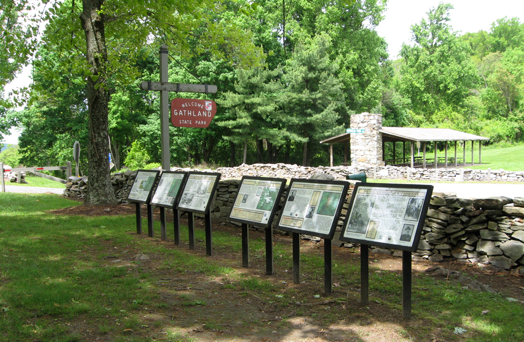 Set of six wayside markers at Crampton's Gap on the Battle of South Mountain