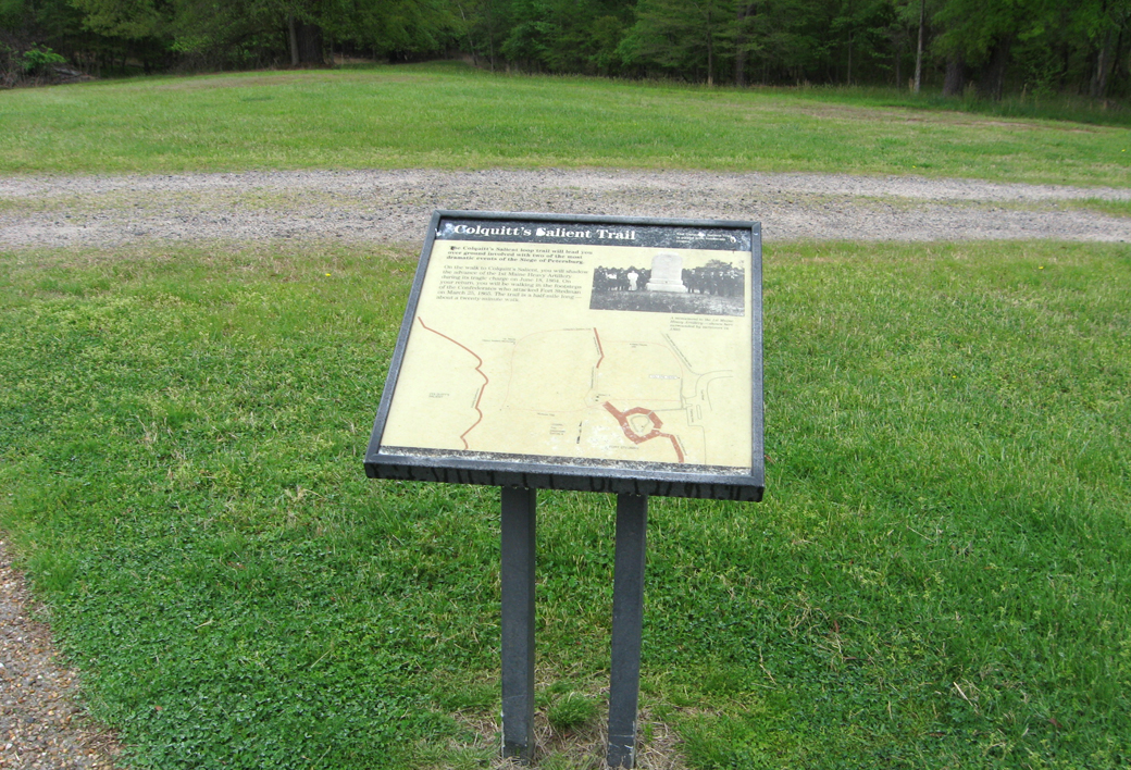 The 'Colquitt's Salient Trail' wayside marker on the Petersburg National Battlefield