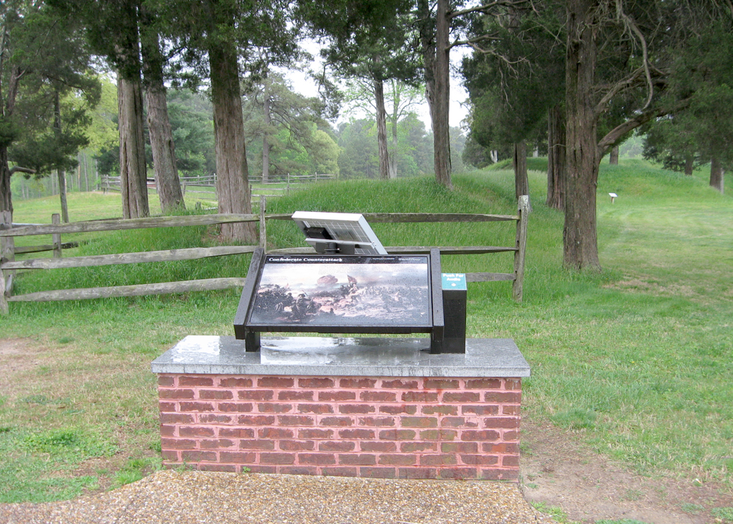 The 'Confederate Counterattack' wayside marker