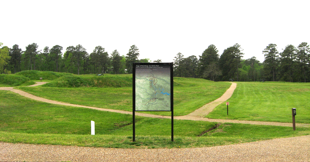 The 'Siege of Petersburg - Lee Strikes Back' orientation marker on the Petersburg National Battlefield