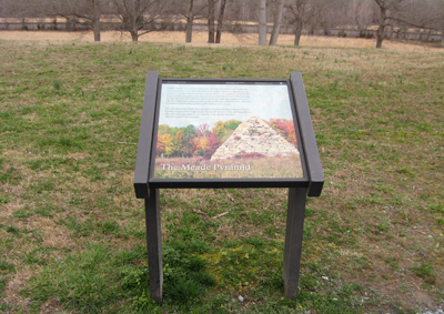 The Meade Pyramid wayside marker at Fredericksburg