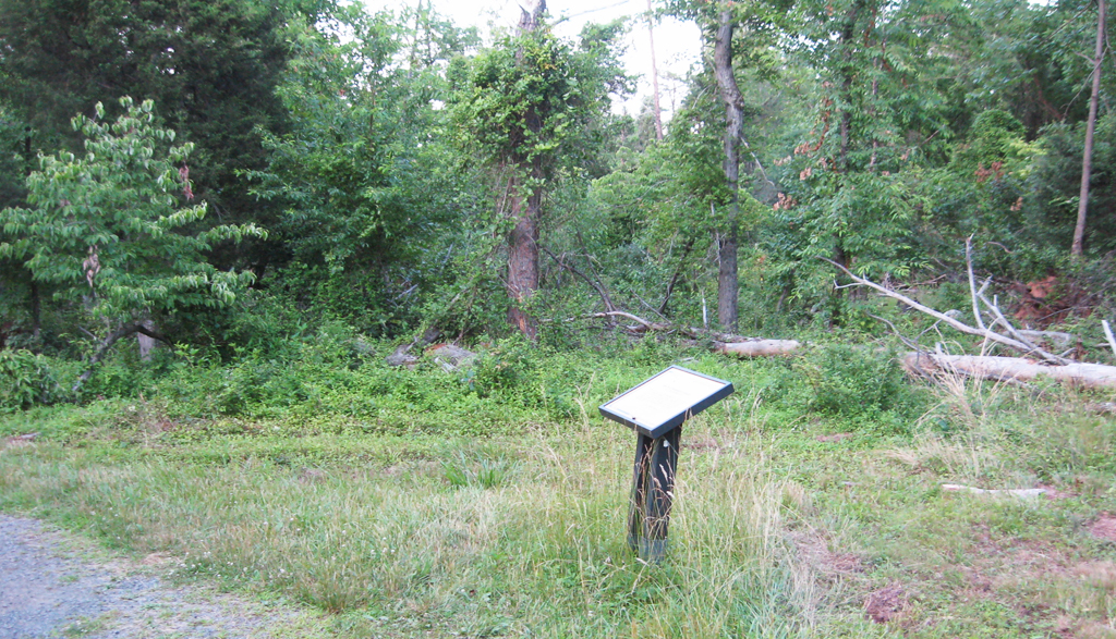 The 2nd New Hampshire Infantry trailside marker is on the Matthews Hill Loop Trail which begins at Stop 4 on the Manassas Battlefield Driving Tour.