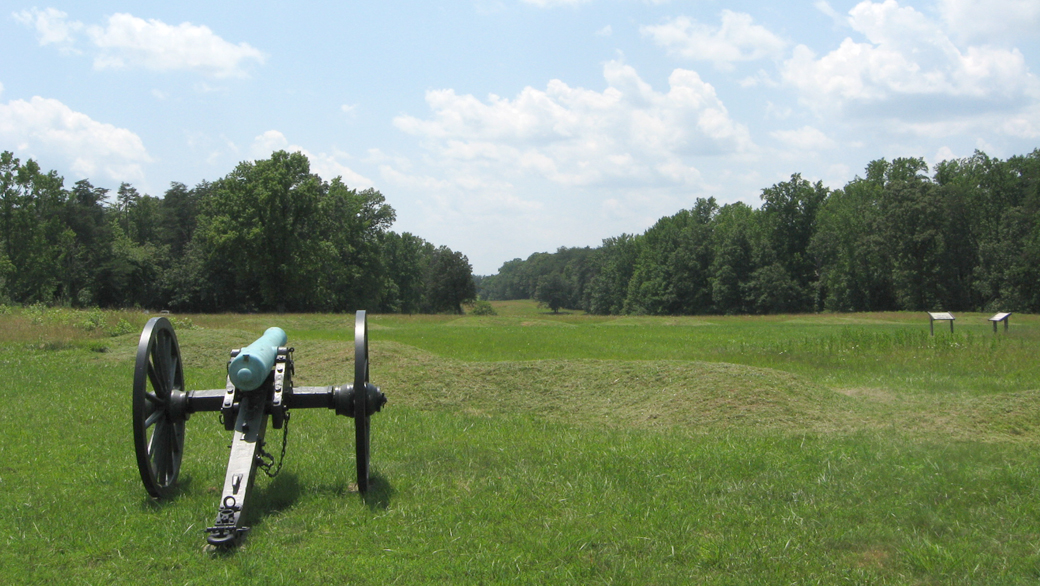 Lunette and gun at Fairview on the Chancellorsville Battlefield