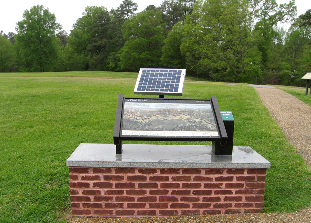 The 'A Final Effort ' wayside marker on the Petersburg National Battlefield
