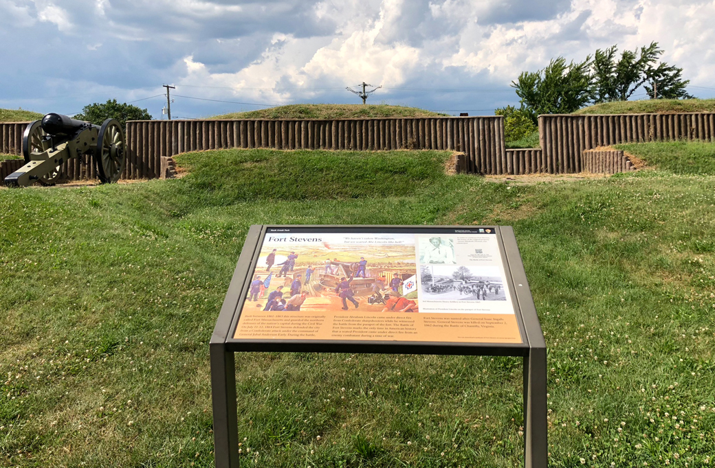 Fort Stevens wayside marker