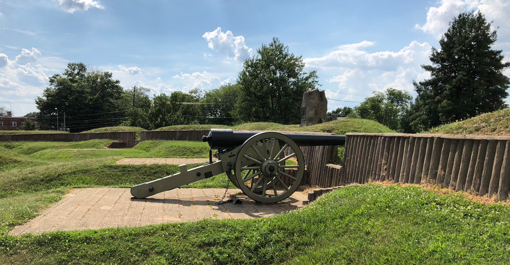 Parrott Rifle on the platform of Fort Stevens in the Washington defences