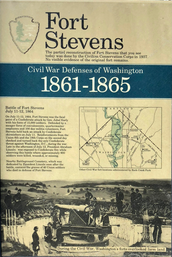 Closeup of the Fort Stevens orientation marker